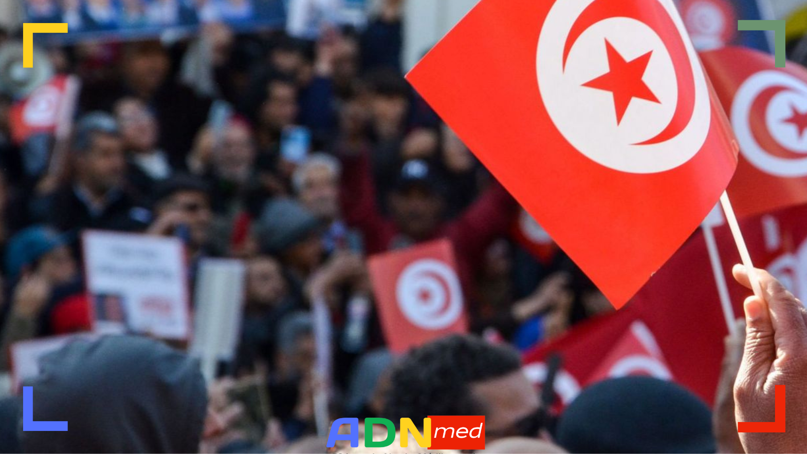 À Sfax, des centaines de personnes manifestent contre les migrants subsahariens